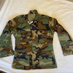 US Army Woodland Camo Coat No Patches Small Long